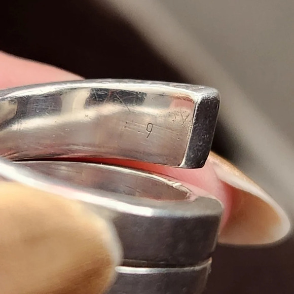 Gucci Sterling Silver Snake Spiral Ring - Picture 11 of 12